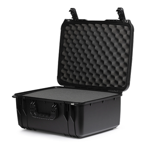 Protective 730 Hard Case With Foam SE730FBK